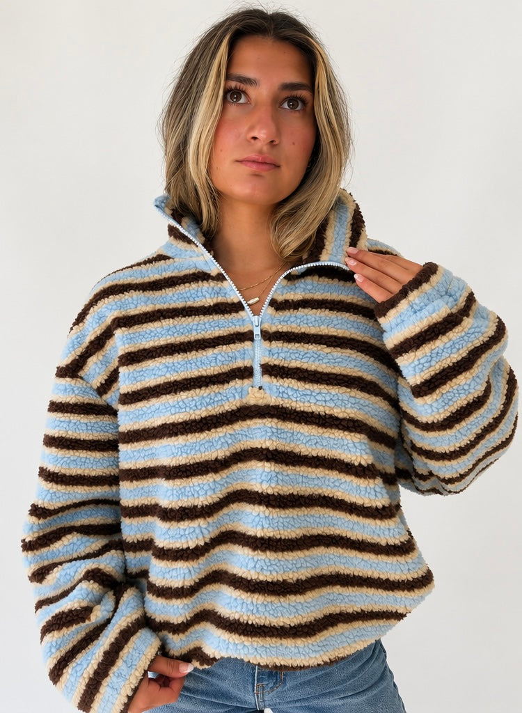 The Cabin Fever Pullover